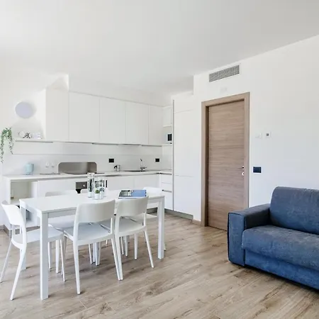 Apartament Silvia House - The House Of Travelers